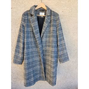 A New Day plaid trench coat. Womens XXL. Pre owned in great condition.